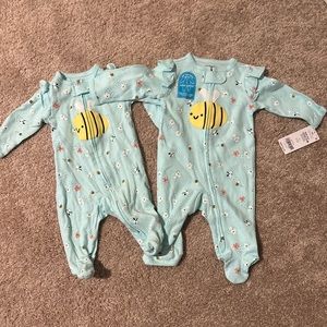 3 months 🐝 sleep and play NWT.